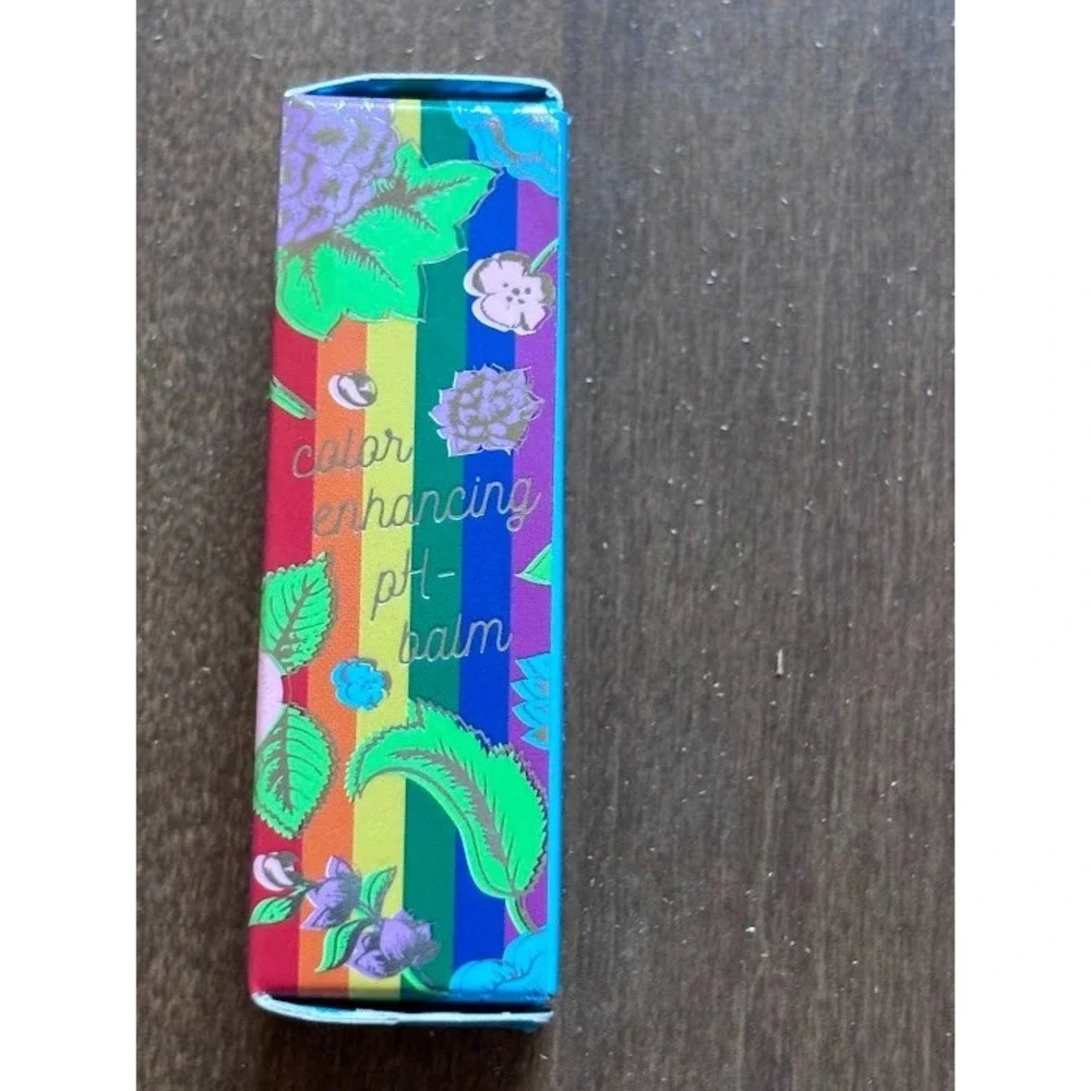 Winky Lux - Color Enhancing PH Rainbow Balm -‎ 3.5 g / .12 oz New in Box
